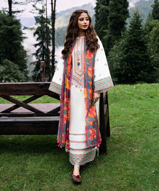 SAPPHIRE LAWN – LUXURY EMBROIDERED 3PC FORMAL DRESS SET AE-885